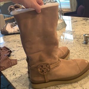 Tory Burch boots size 11